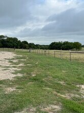 450 Sun Prairie Trail in Mart, TX - Building Photo - Building Photo