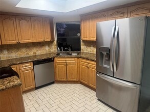 4855 SW 152nd Ct in Miami, FL - Building Photo - Building Photo