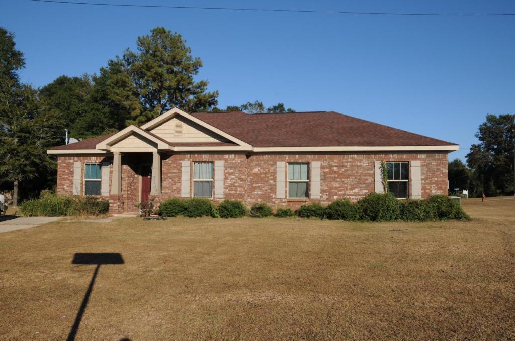 7338 School House Ln in Wilmer, AL - Building Photo