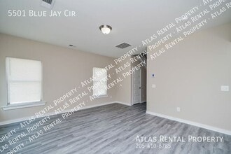 5501 Blue Jay Cir in Helena, AL - Building Photo - Building Photo