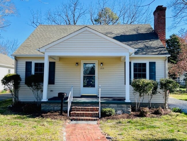 property at 205 W London Ave