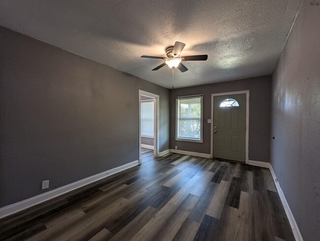 1011 16th St in Wichita Falls, TX - Building Photo - Building Photo