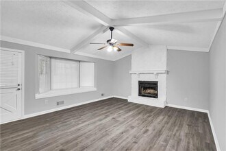 4899 Raven Way NE in Marietta, GA - Building Photo - Building Photo