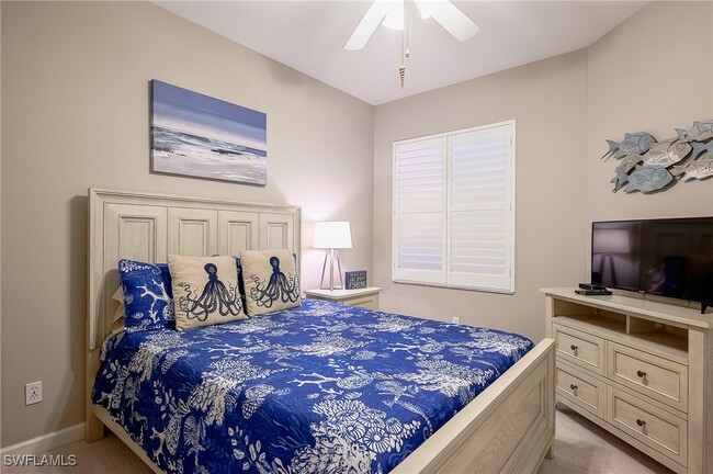 property at 2371 Ravenna Blvd