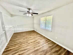 5049 Donnell Way in Decatur, GA - Building Photo - Building Photo