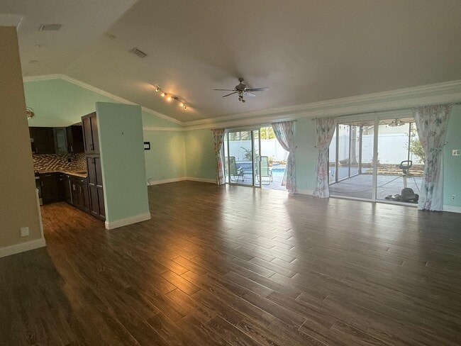 9707 Sun Pointe Dr in Boynton Beach, FL - Building Photo - Building Photo