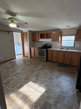 265 Sarah Fern Ct in Lapeer, MI - Building Photo - Building Photo