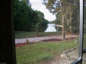 1001 Foxfire Ln-Unit -106 in Naples, FL - Building Photo - Building Photo