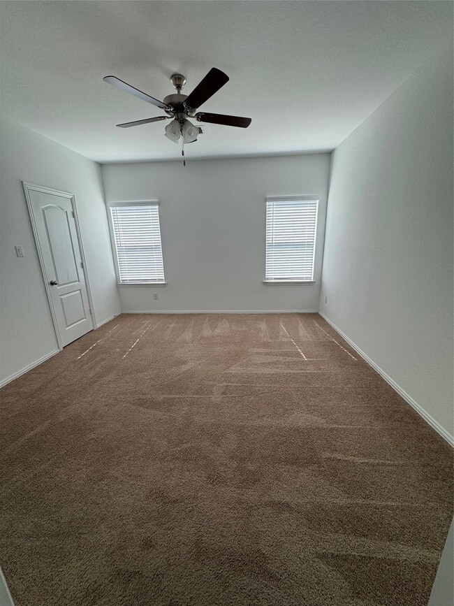 property at 31303 Whitfield Ct