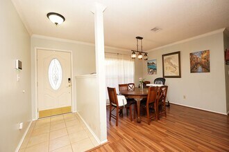 4496 Parkwood Ln W in Niceville, FL - Building Photo - Building Photo