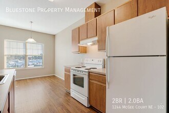 1244 Mcgee Ct NE in Keizer, OR - Building Photo - Building Photo