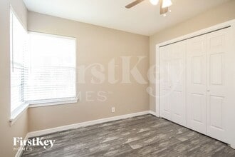 1204 Trenton Ln in Baytown, TX - Building Photo - Building Photo