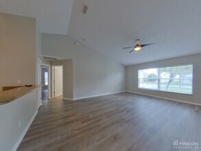 1211 Cheshire St in Groveland, FL - Building Photo - Building Photo