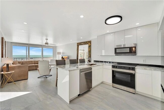 25850 Hickory Blvd, Unit 1050 in Bonita Springs, FL - Foto de edificio - Building Photo