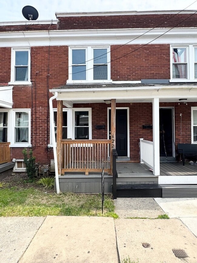 property at 622 George St