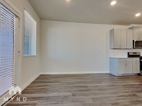 14750 Slow River Ave in Houston, TX - Building Photo - Building Photo