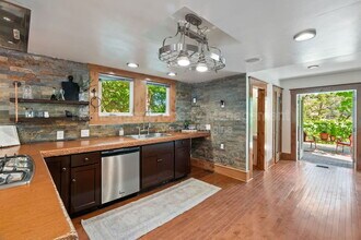 1420 W Main Ave in Spokane, WA - Building Photo - Building Photo