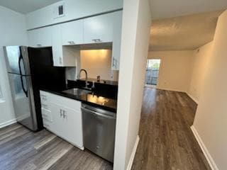 property at 915 Quay Ave