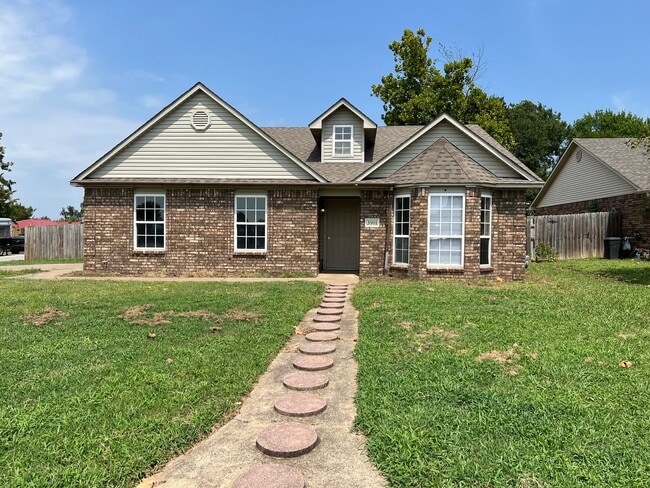 property at 3901 Owen St