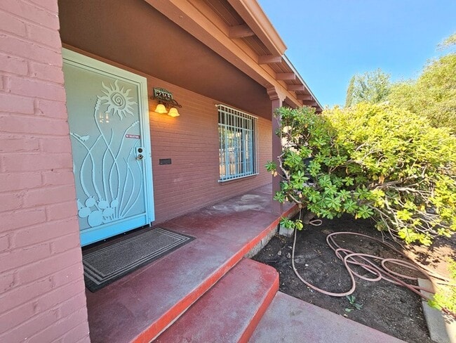2348 E Drachman St in Tucson, AZ - Building Photo - Building Photo