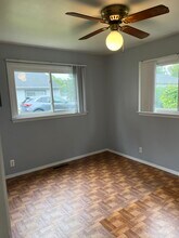 5127 W Elmwood Ave in Youngstown, OH - Foto de edificio - Building Photo