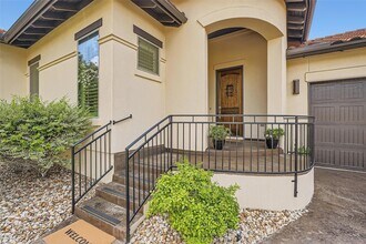 13712 Golden Wave Loop in Austin, TX - Building Photo - Building Photo