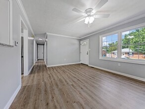 111 Hill-N-Dale Dr in Nicholasville, KY - Building Photo - Building Photo