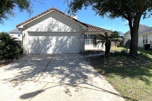 1506 Imperial Manor Ln in Houston, TX - Building Photo