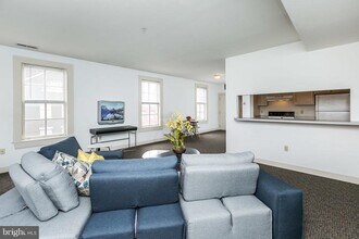 828 S Charles St in Baltimore, MD - Building Photo - Building Photo