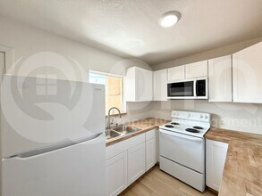 3526 W Dunlap Ave in Phoenix, AZ - Building Photo - Building Photo