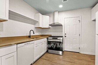 3033 Azalea Dr in North Charleston, SC - Building Photo - Building Photo