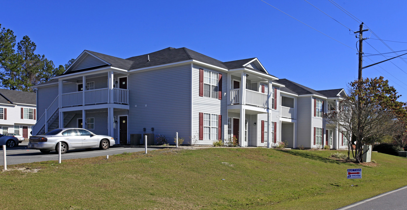 Carriage Crossing Apartments in Valdosta, GA - Building Photo