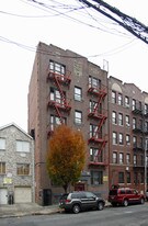 1323 College Ave in Bronx, NY - Building Photo