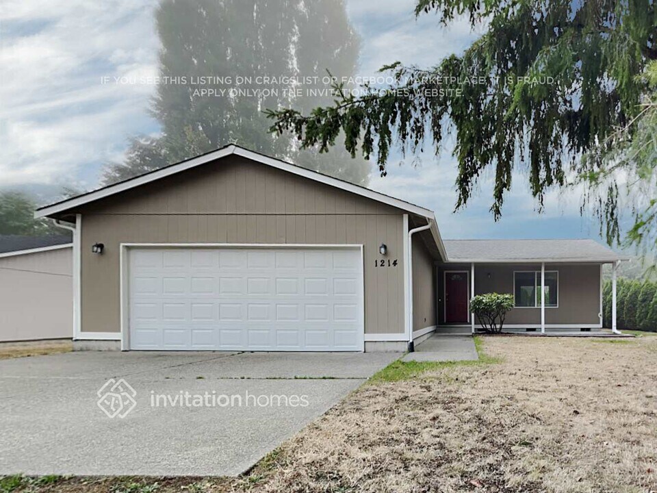1214 Mary Lou St SE in Lacey, WA - Building Photo
