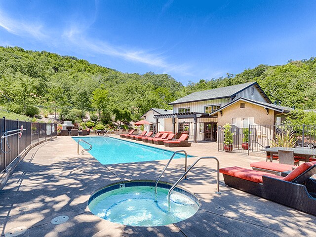 Crooked Oak at Loma Verde Preserve Apartments in Novato, CA - Building Photo - Building Photo