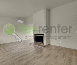 6385 Bonham Cir in Citrus Heights, CA - Building Photo - Building Photo