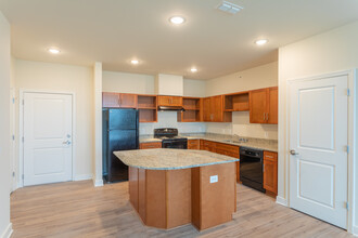 Orchard Park at Ballenger Run in Frederick, MD - Building Photo - Interior Photo