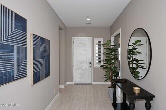 7652 E Camino Del Monte in Scottsdale, AZ - Building Photo - Building Photo