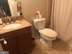 2656 15th St NW, Unit C4 in Washington, DC - Building Photo - Building Photo