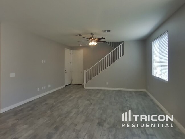 4837 W Leodra Ln in Phoenix, AZ - Building Photo - Building Photo