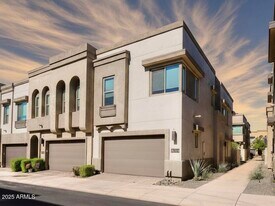 7464 E Paraiso Dr in Scottsdale, AZ - Building Photo