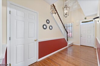 28 Pinfold Ct in Morris Plains, NJ - Building Photo - Building Photo