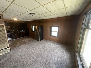 136 Centennial St, Unit 3 in Grand Rapids, MI - Building Photo - Building Photo