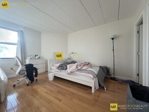 1933 Commonwealth Ave, Unit 504 in Boston, MA - Foto de edificio - Building Photo