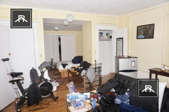 302 Tappan St in Brookline, MA - Building Photo - Building Photo
