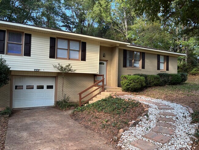 410 Etowah Ave, Unit 1.0 in Opelika, AL - Building Photo - Building Photo