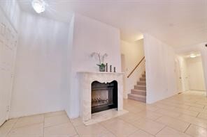 642 Wilcrest Dr