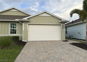 43613 Sparrow Dr in Punta Gorda, FL - Building Photo
