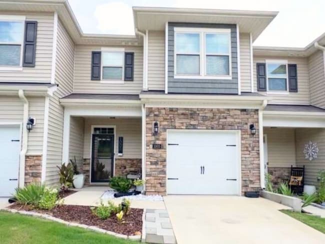property at 1005 Longitude Dr