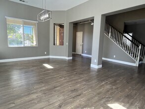 33812 Temecula Creek Rd in Temecula, CA - Building Photo - Building Photo